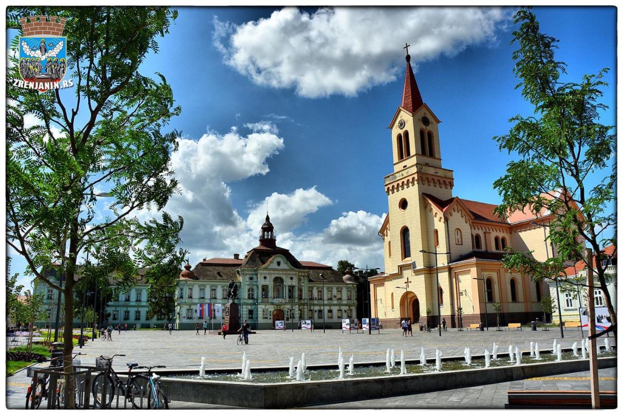 Hotel Vojvodina Zrenjanin Ngoại thất bức ảnh