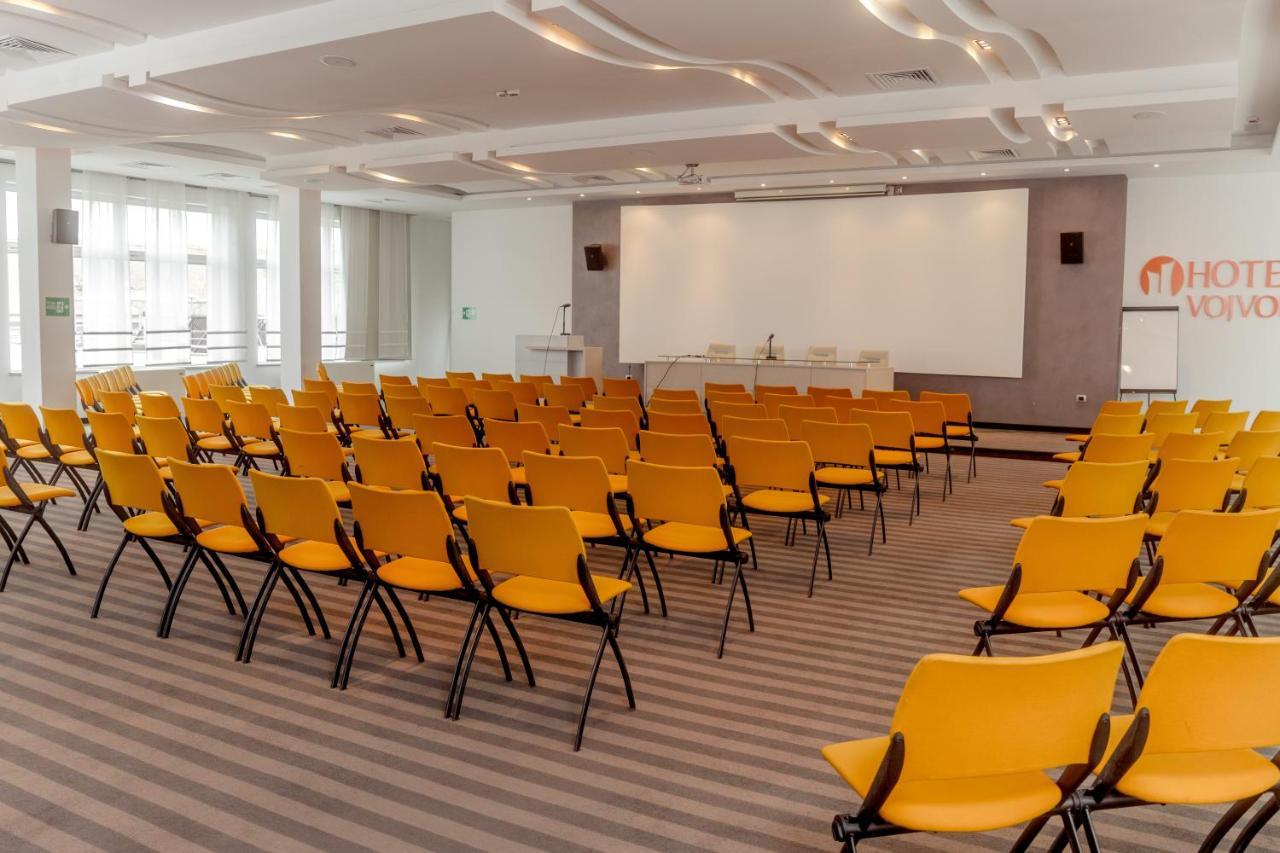 Hotel Vojvodina Zrenjanin Ngoại thất bức ảnh
