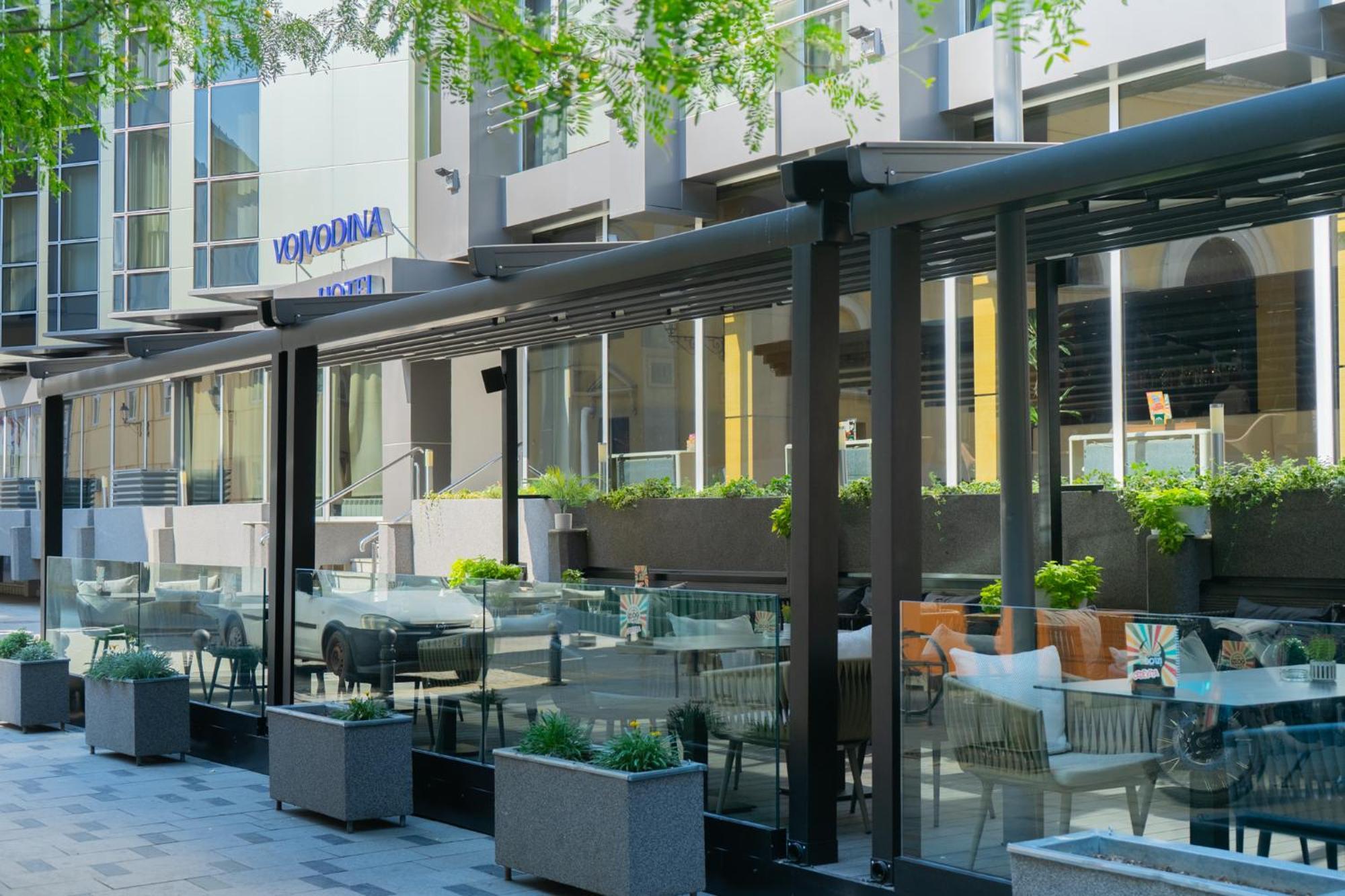 Hotel Vojvodina Zrenjanin Ngoại thất bức ảnh
