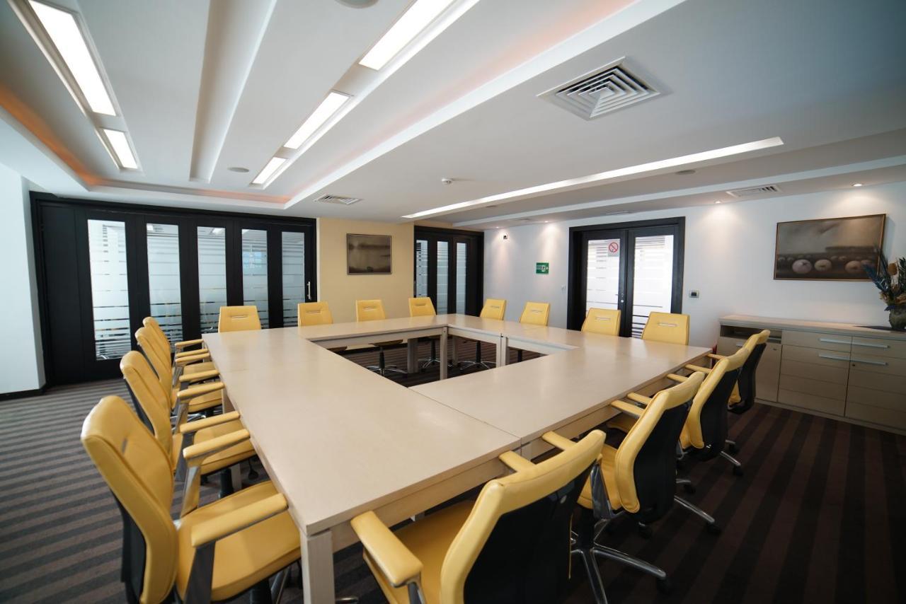 Hotel Vojvodina Zrenjanin Ngoại thất bức ảnh