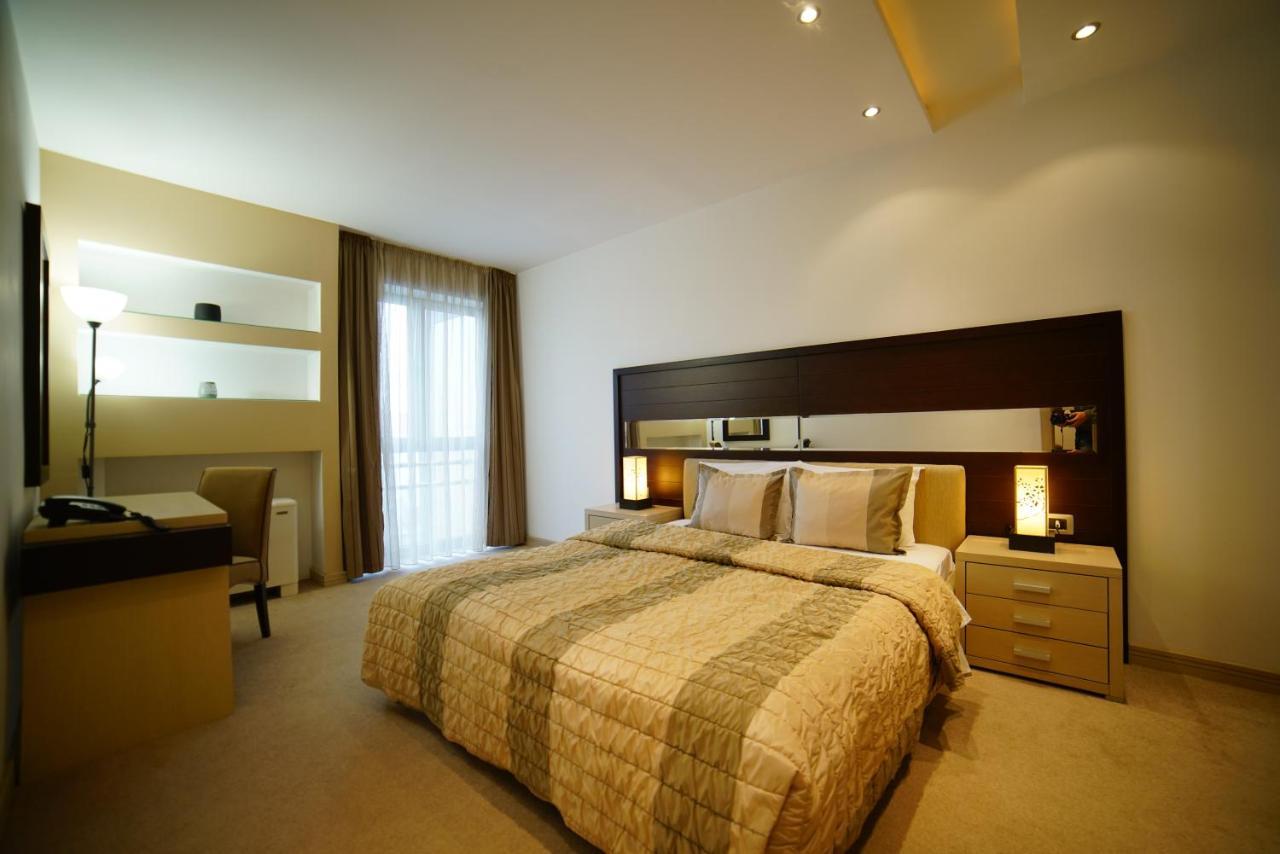 Hotel Vojvodina Zrenjanin Ngoại thất bức ảnh